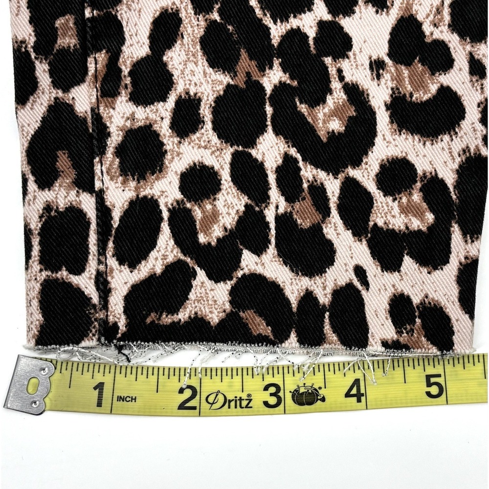 PAIGE Hoxton Ankle Jeans Size 30 Leopard Print High Rise Raw Hem NWT - Picture 7 of 9